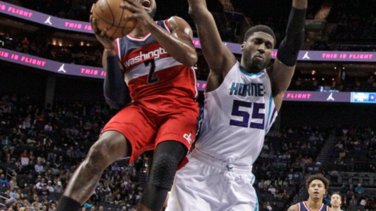 Wall scores 24, leads Wizards past Hornets 109-99 (Jan 23, 2017)